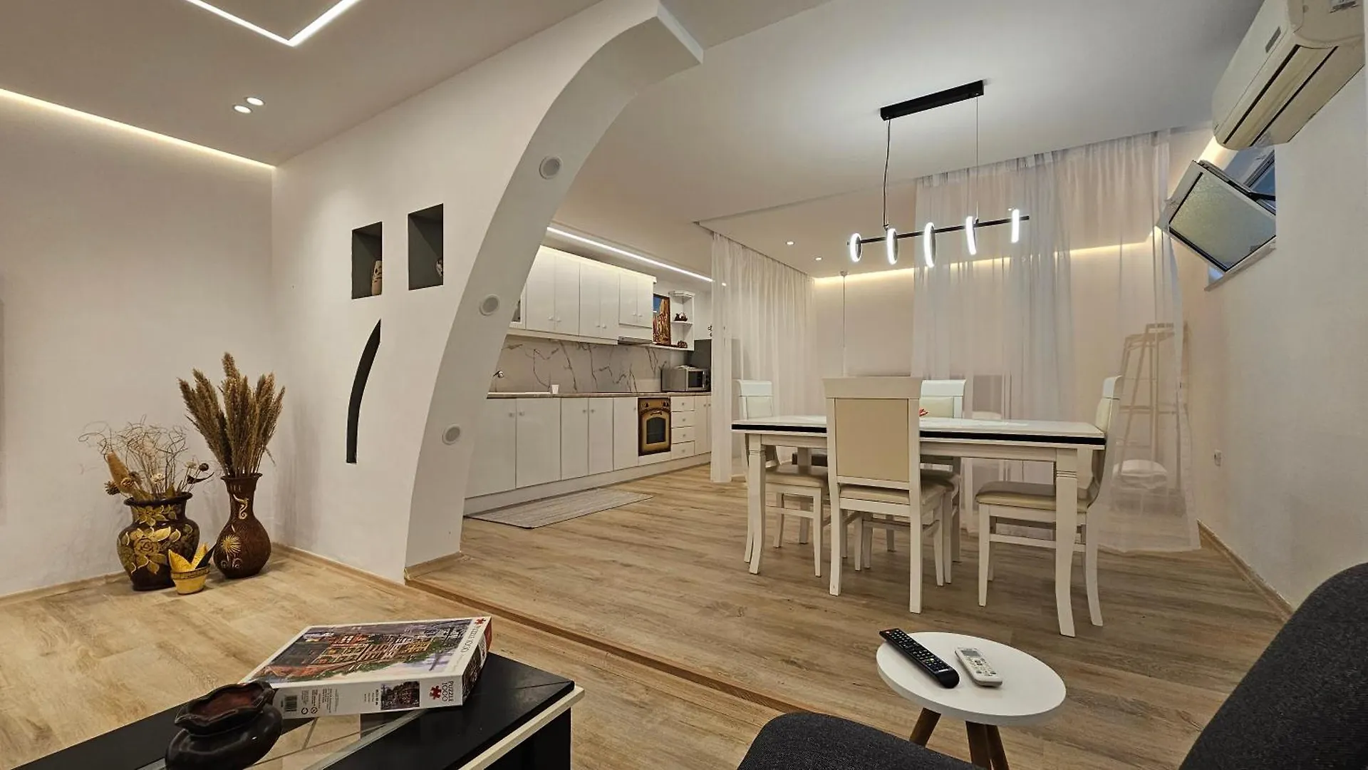 The Blueway Apartments Sarande