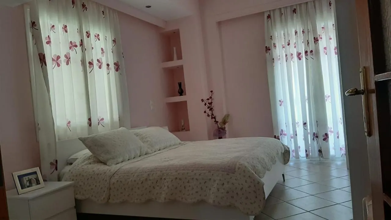 The Blueway Apartments Sarande 0*,  Albania